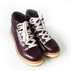 Montelliana Ankle Boots . Size 6